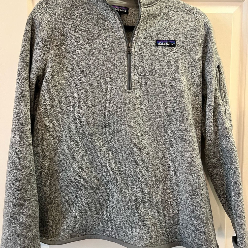 Patagonia women’s better sweater quarter zip